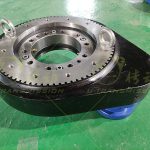 加聯(lián)軸器的精密型外齒齒輪式回轉驅動器